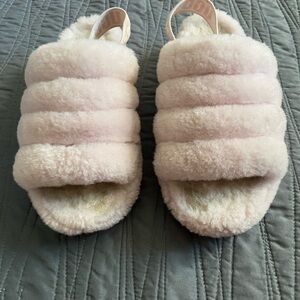 UGG Women's Soft Pink Fluffy Slippers